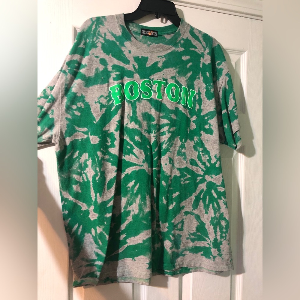 Lucky tee